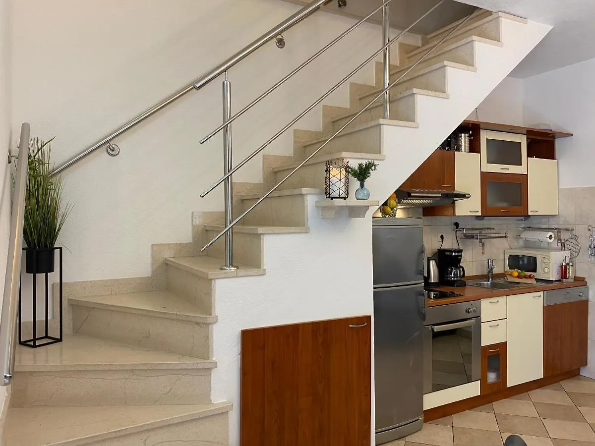 Mediterano Apartment - City Center 斯普利特 克罗地亚